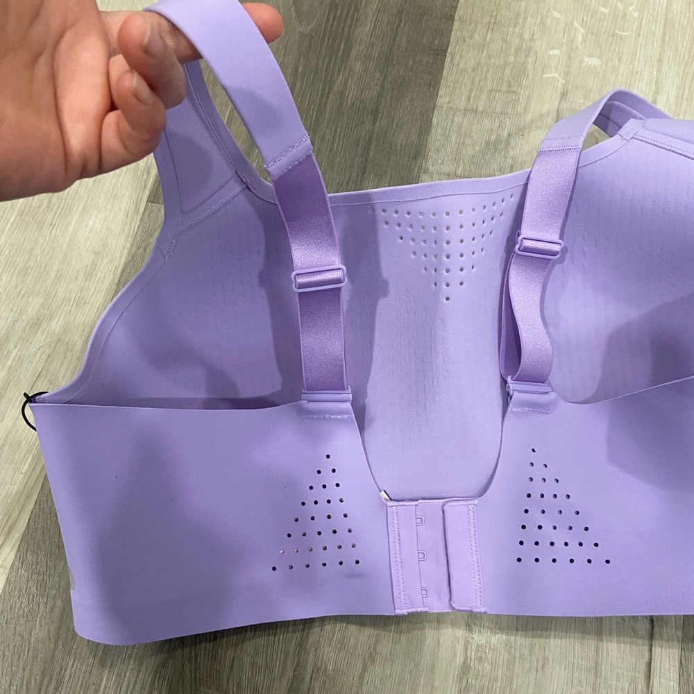 Victoria Secret Lavender Sports Bra 40D Brand New - Picture 4 of 8